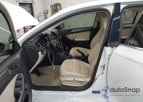 2015 Volkswagen Jetta 2.0L Tdi Se z USA, uszkodzony, nr VIN 3VW3A7AJ9FM301315